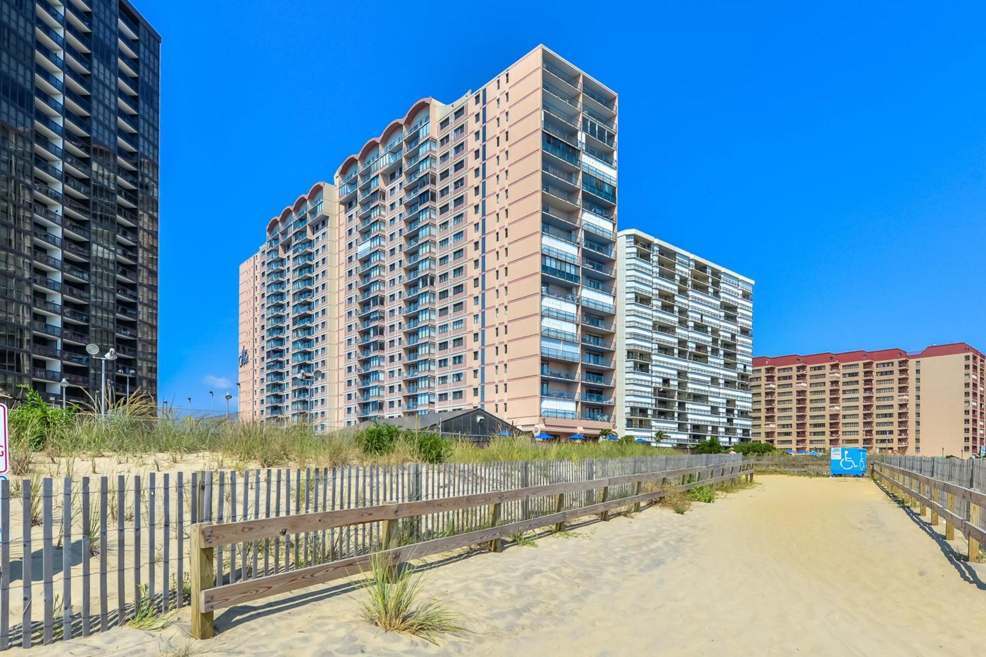 Family Friendly Luxury Oceanfront Condo, Indoor Pool, Massage Chair, Brand New Bathrooms 2025 Ocean City Exteriör bild